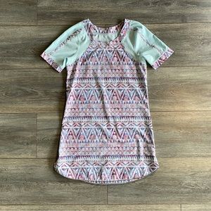 Ivivva by Lululemon geometric print short sleeve dress size 12